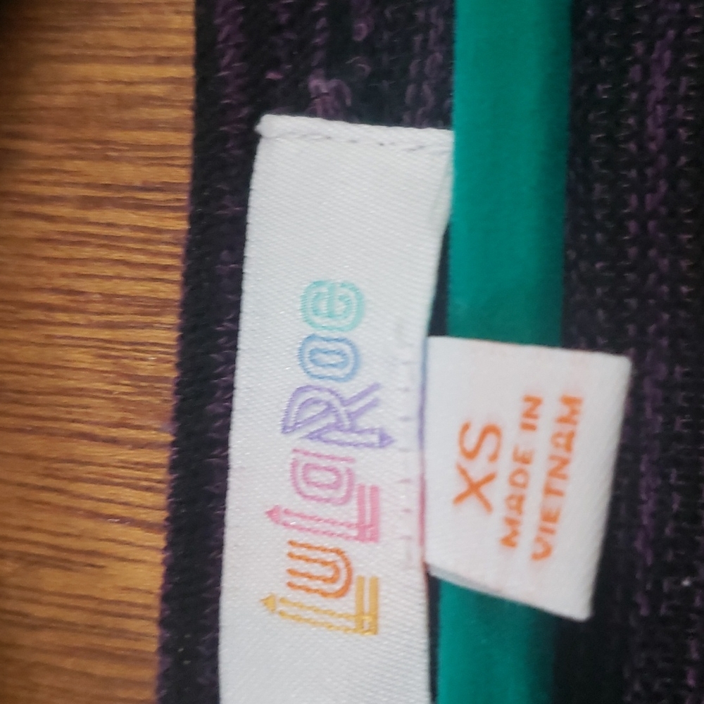 LULAROE - Picture 4 of 4